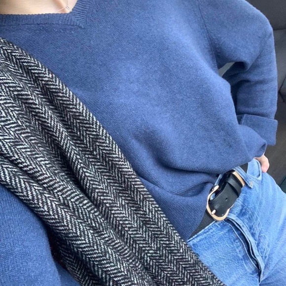 Reversible scarf - Picture 3 of 3